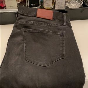 Madewell Black Wash Alley Straight Jeans